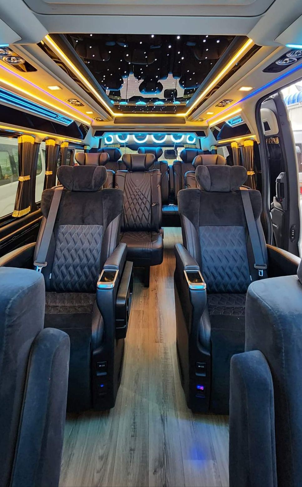 Interior van VIP 8 Seats for rent with driver Kamala, Patong